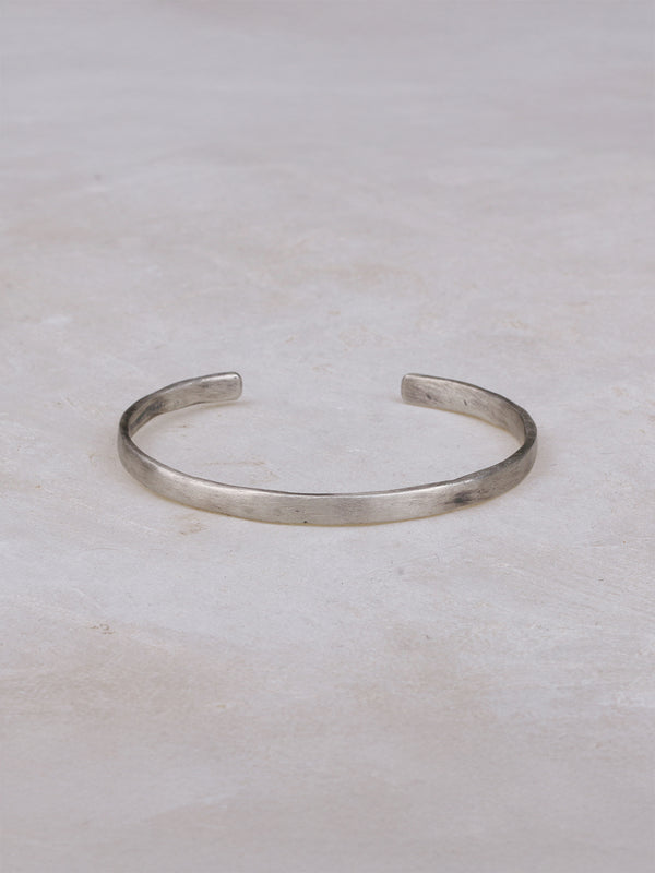 【New】Bangle　Flat